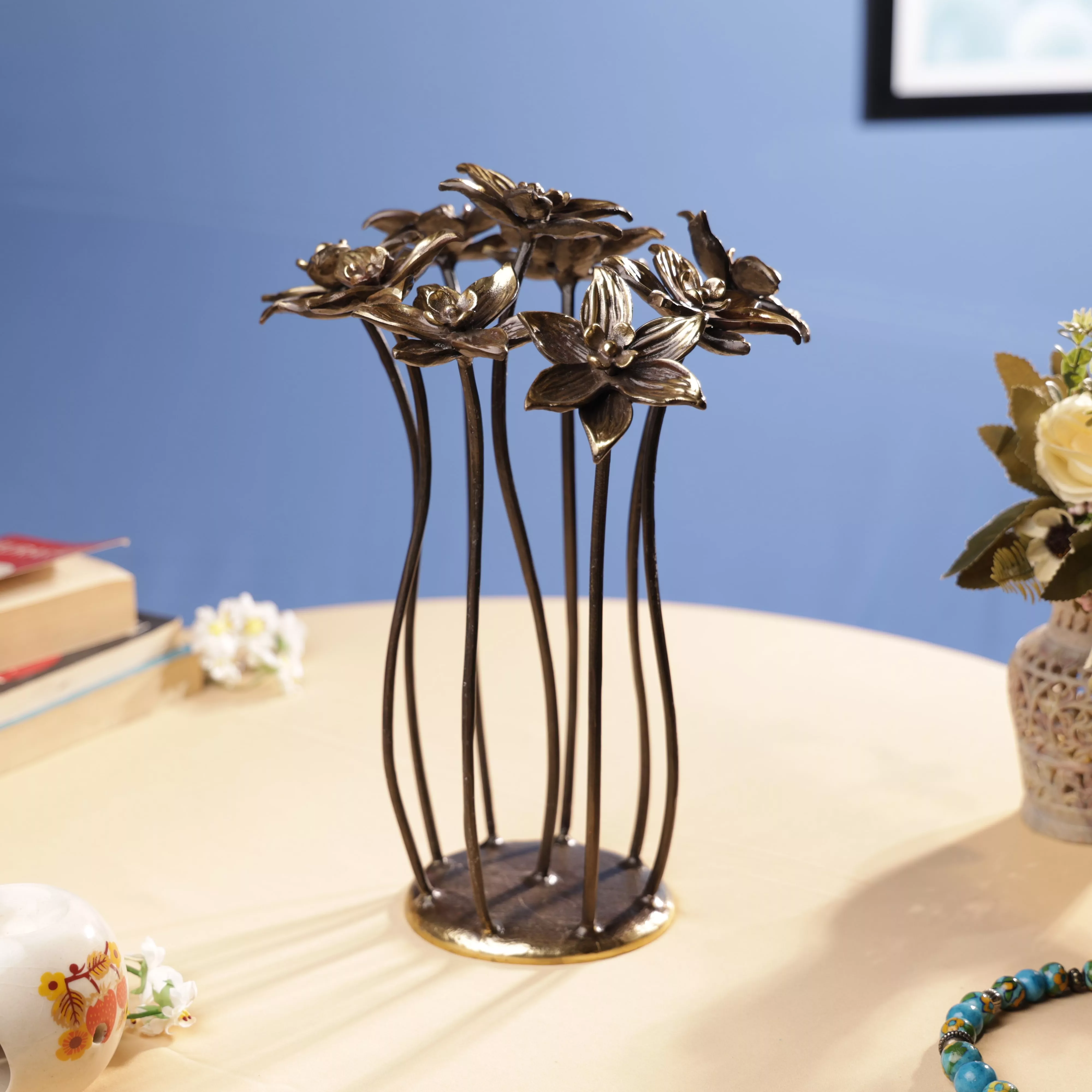 Antique Finish Brass Lotus Bouqet Table Decor