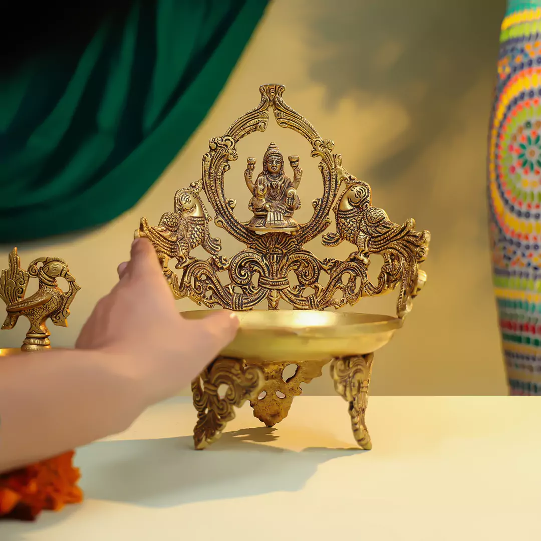 7" Brass Goddess Laxmi Diya - Large - Image 3