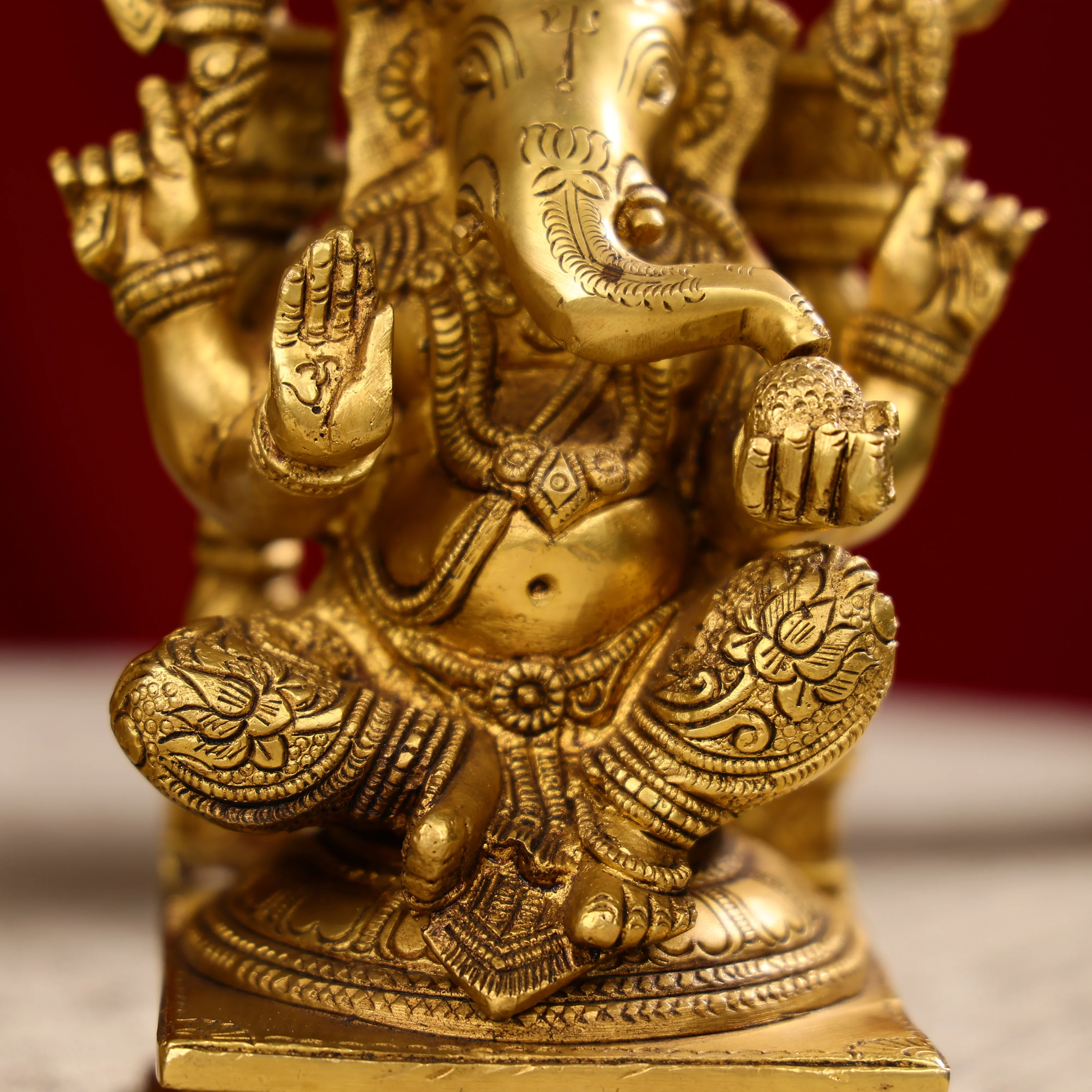 9.25" Super Fine Brass Goddess Laxmi & Lord Ganesh Idols Seated On Throne - Image 9