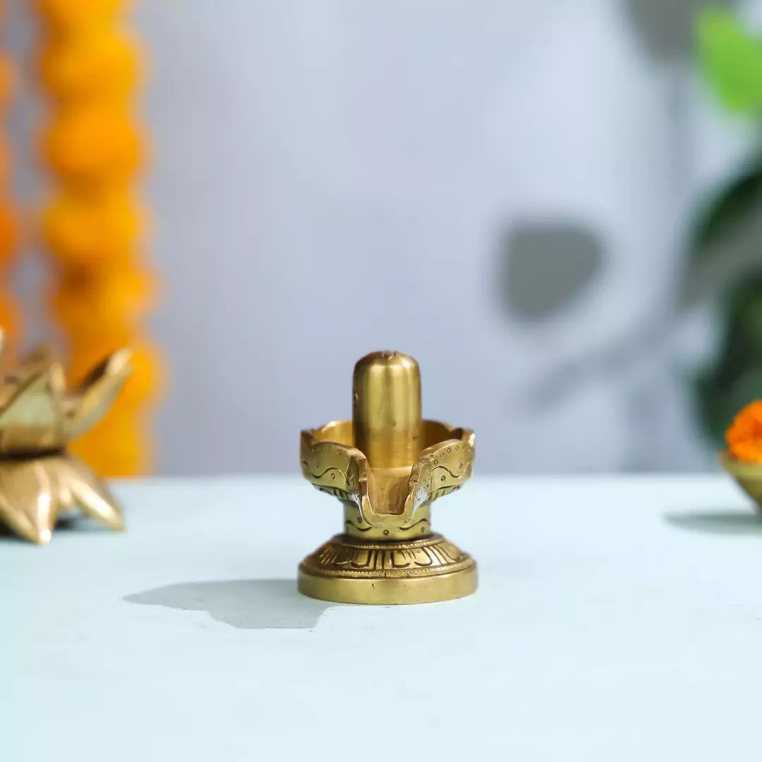 3" Brass Lord Shivalinga - Image 2