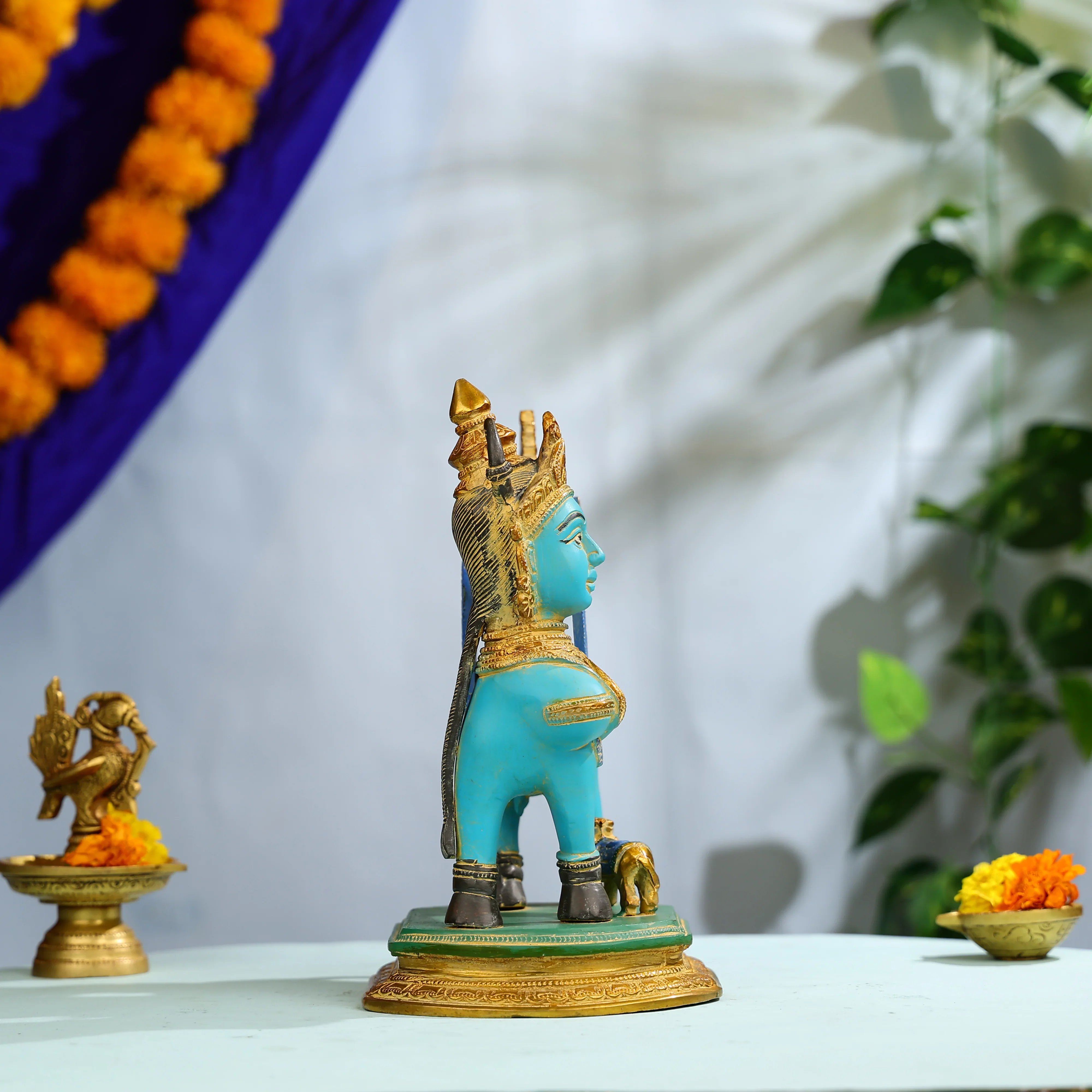 Brass Mata Kamdhenu Cow With Calf Statue - Image 5