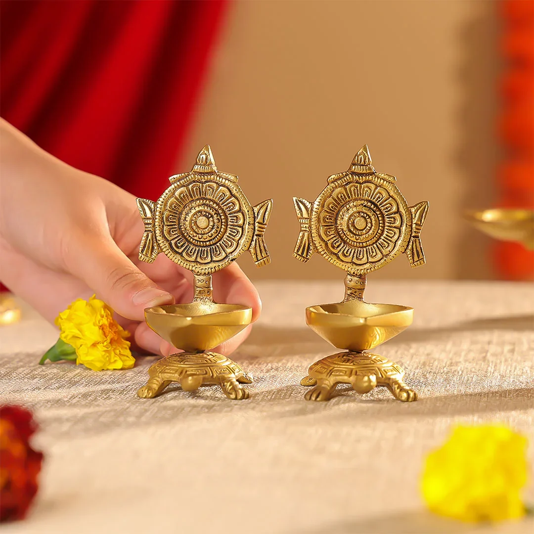4.25" Brass Shankh And Chakra Diya On Tortoise Set - Image 2