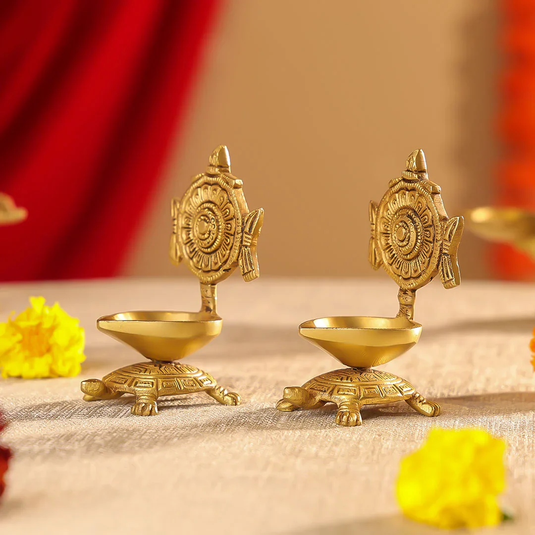 4.25" Brass Shankh And Chakra Diya On Tortoise Set - Image 4