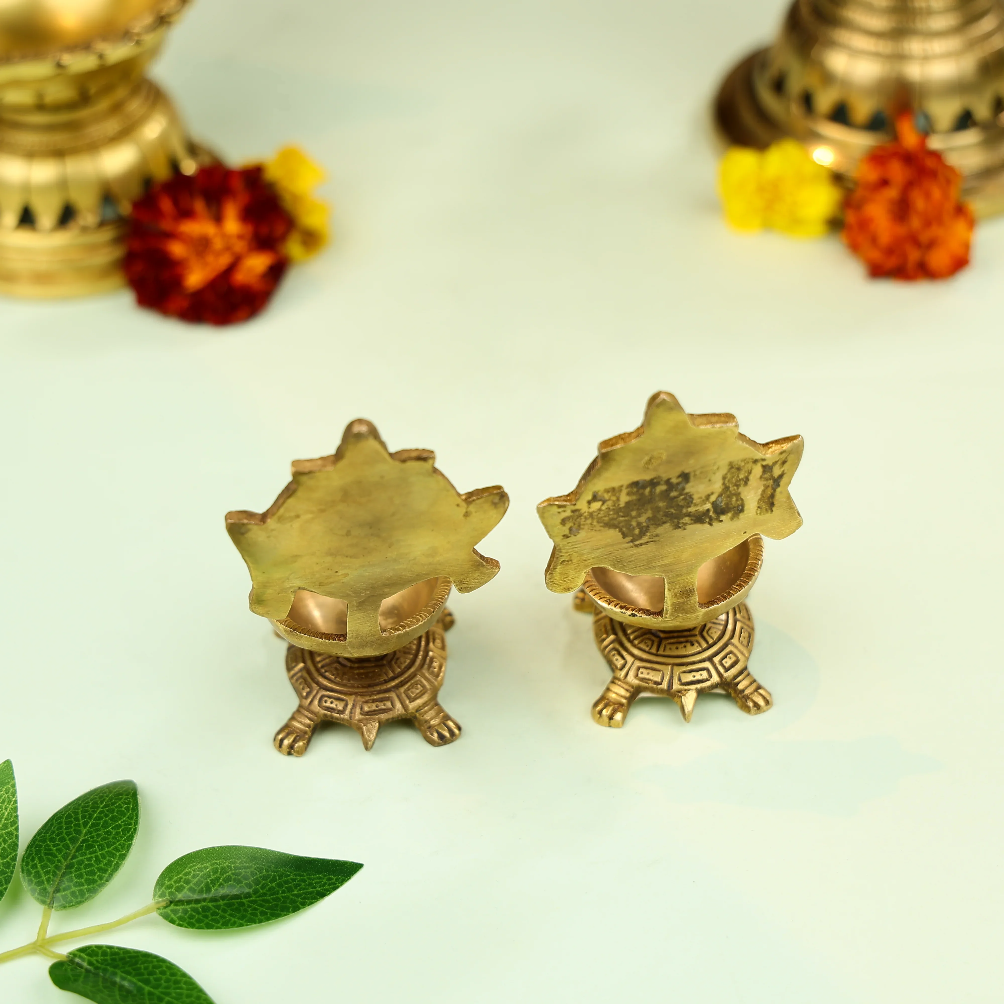 4" Brass Shankh & Chakra Diya Set - Image 3