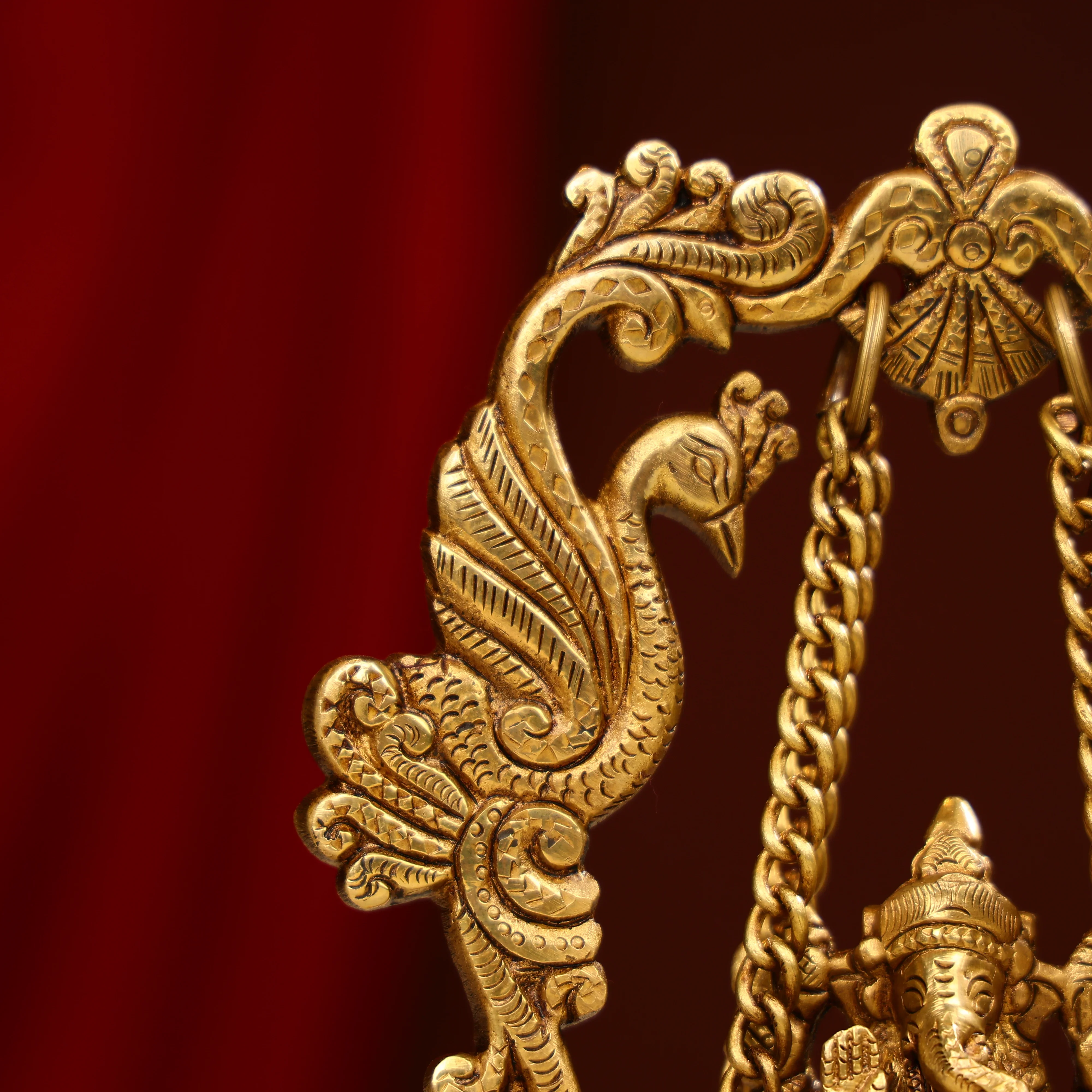 Brass Showpiece Ganesh Jhula God Idol Statue - Image 6