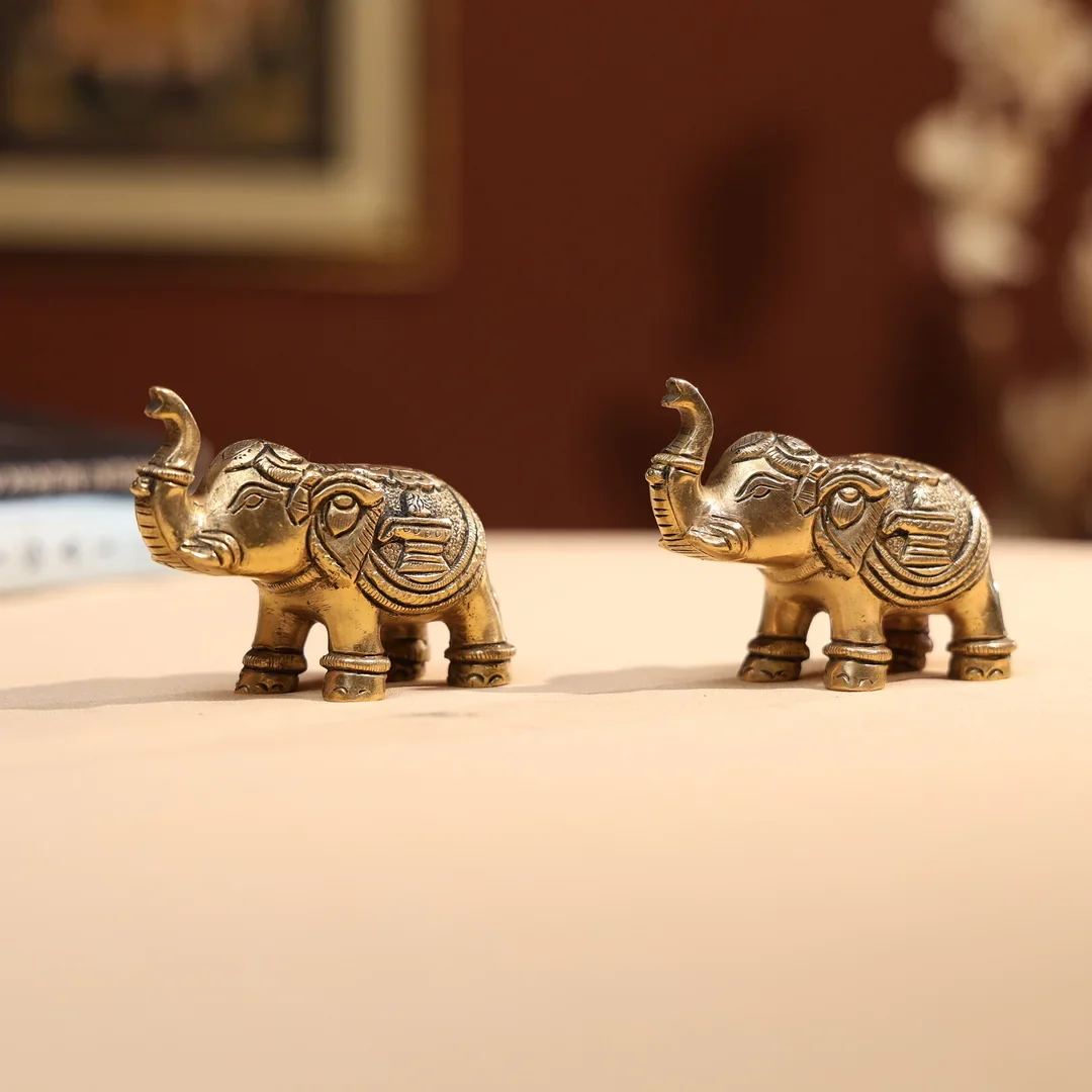 Brass Welcoming Elephant Pair - Image 3