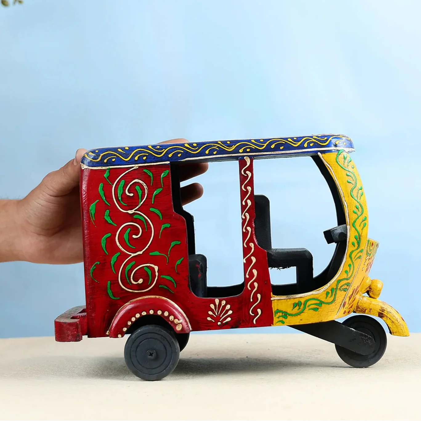 Handcrafted Wooden Auto Rickshaw Table Decor - Image 4