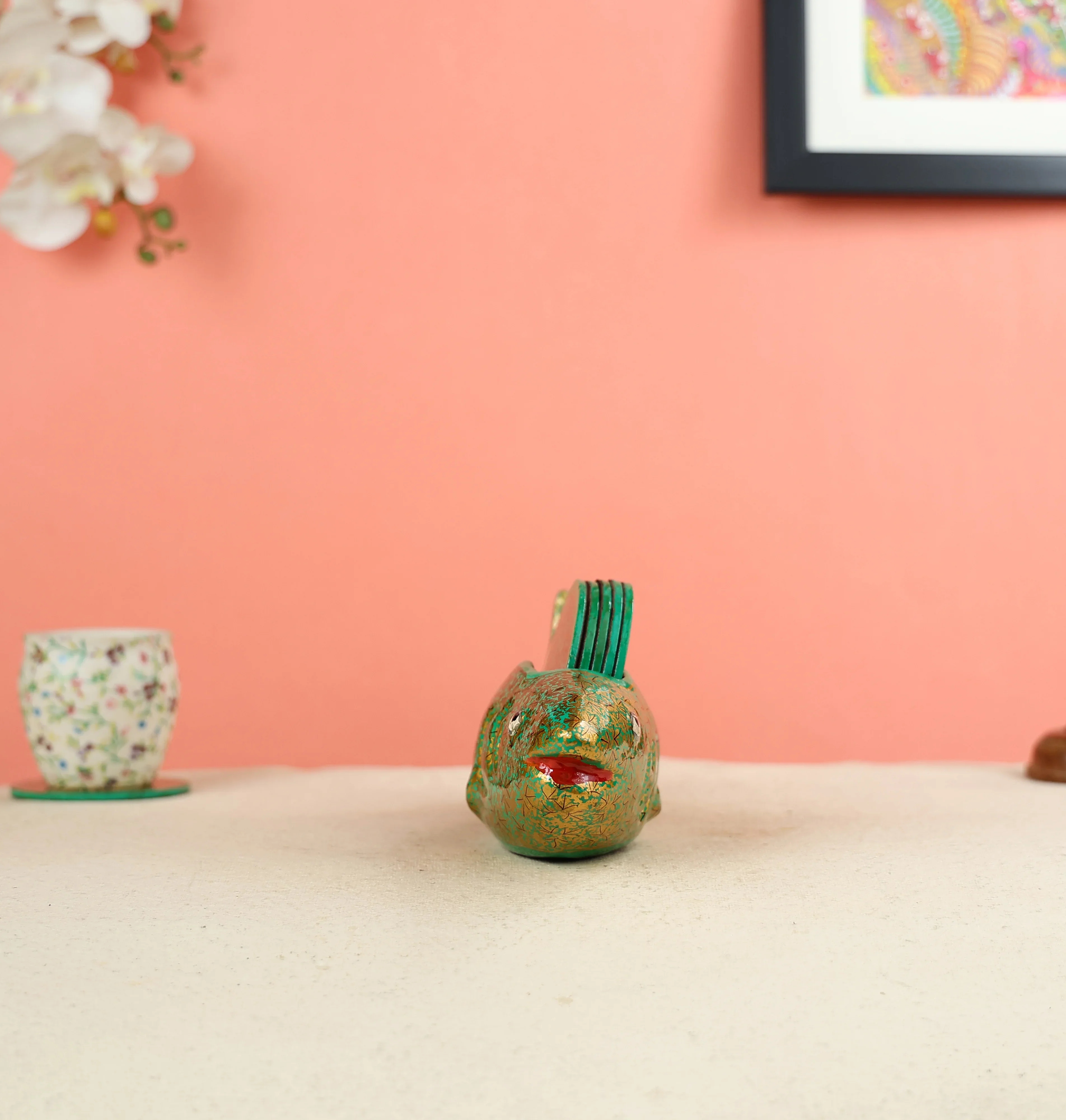 Paper Mache Crafted & Handpainted Fish With 6 Coasters Set - Image 3