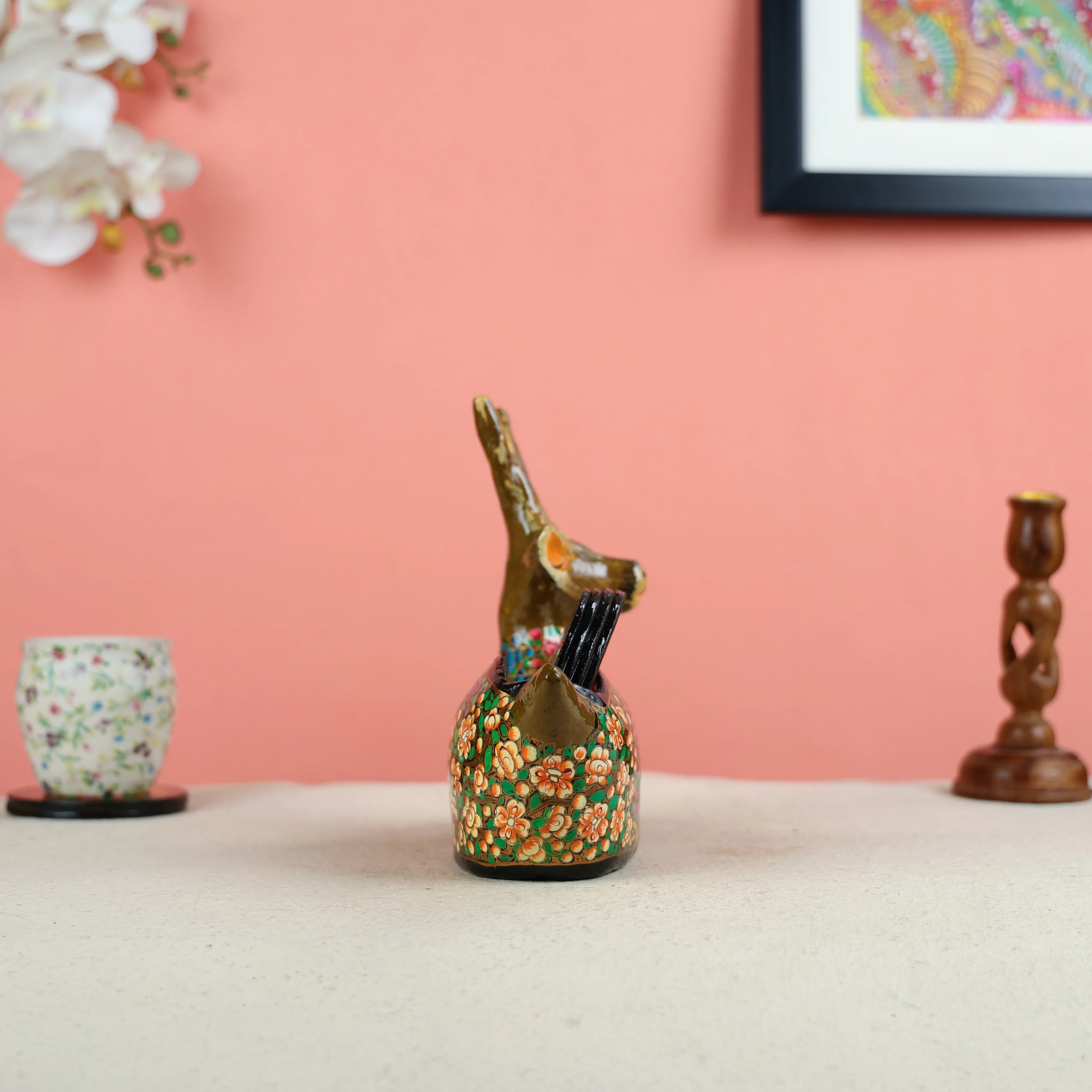 Paper Mache Crafted & Handpainted Reindeer With 6 Coasters Set - Image 5