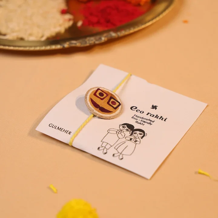 Trendy Glasses Handcrafted Rakhi - Image 5